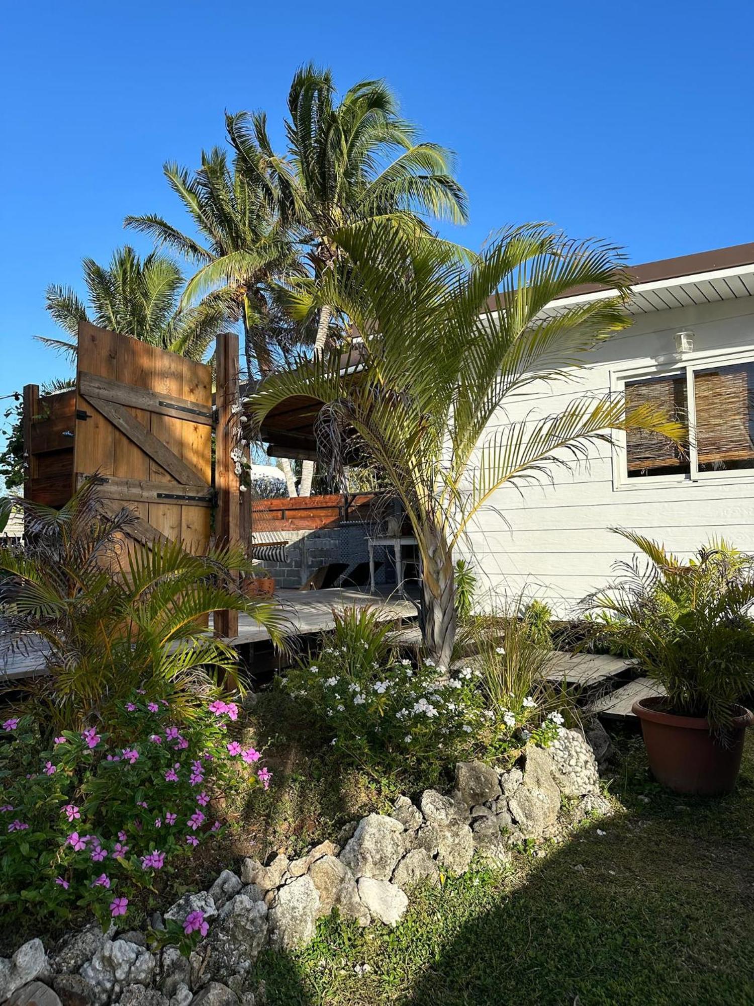 Breeze Ocean Bungalow モーレア島 エクステリア 写真
