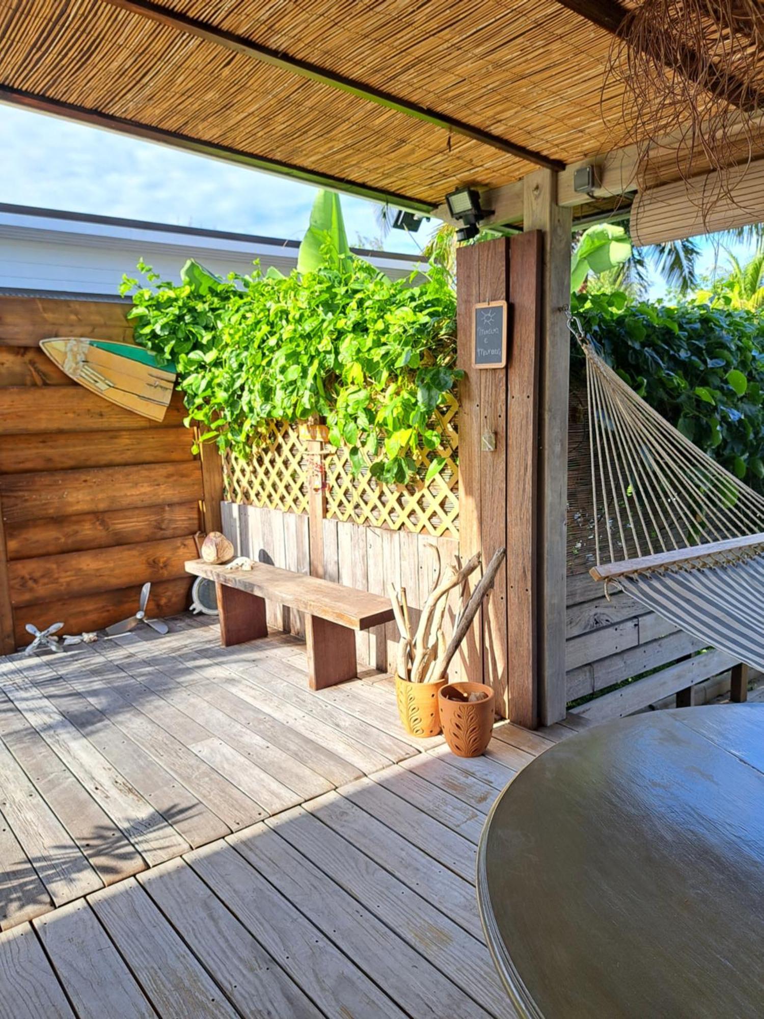 Breeze Ocean Bungalow モーレア島 エクステリア 写真
